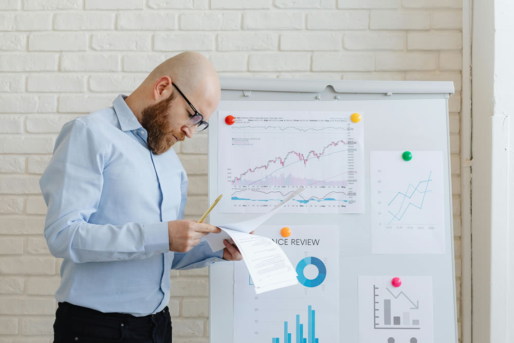 Smart Money Moves: How Financial Planning Can Transform Your Life