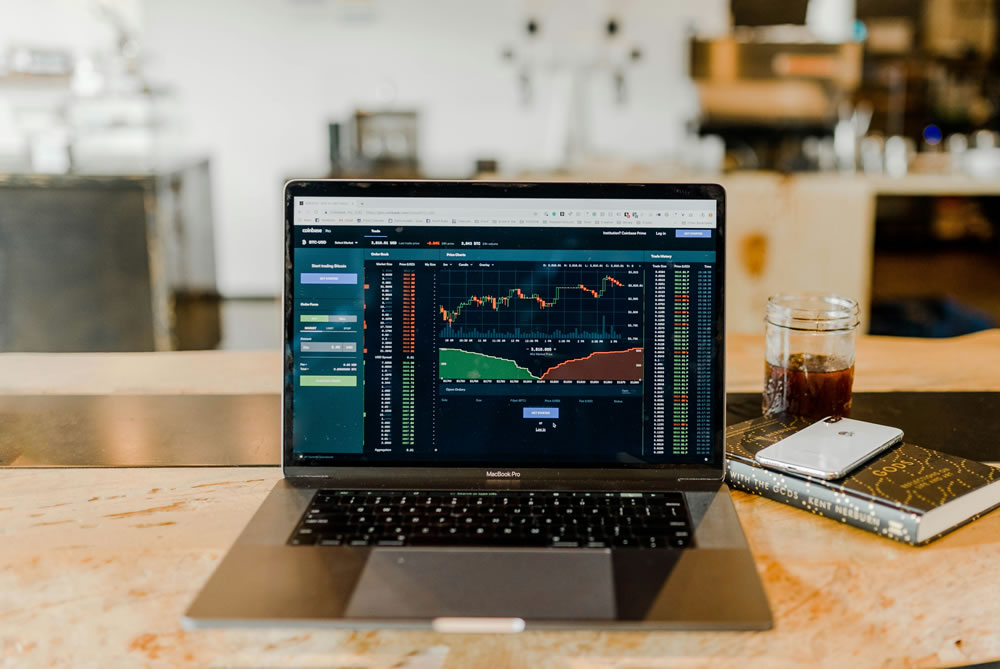 How to Choose the Right Investment Advisor for Your Financial Goals