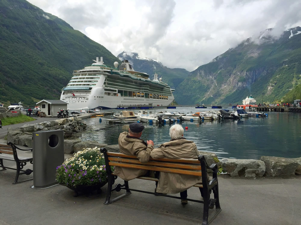 5 Common Retirement Mistakes to Avoid at All Costs