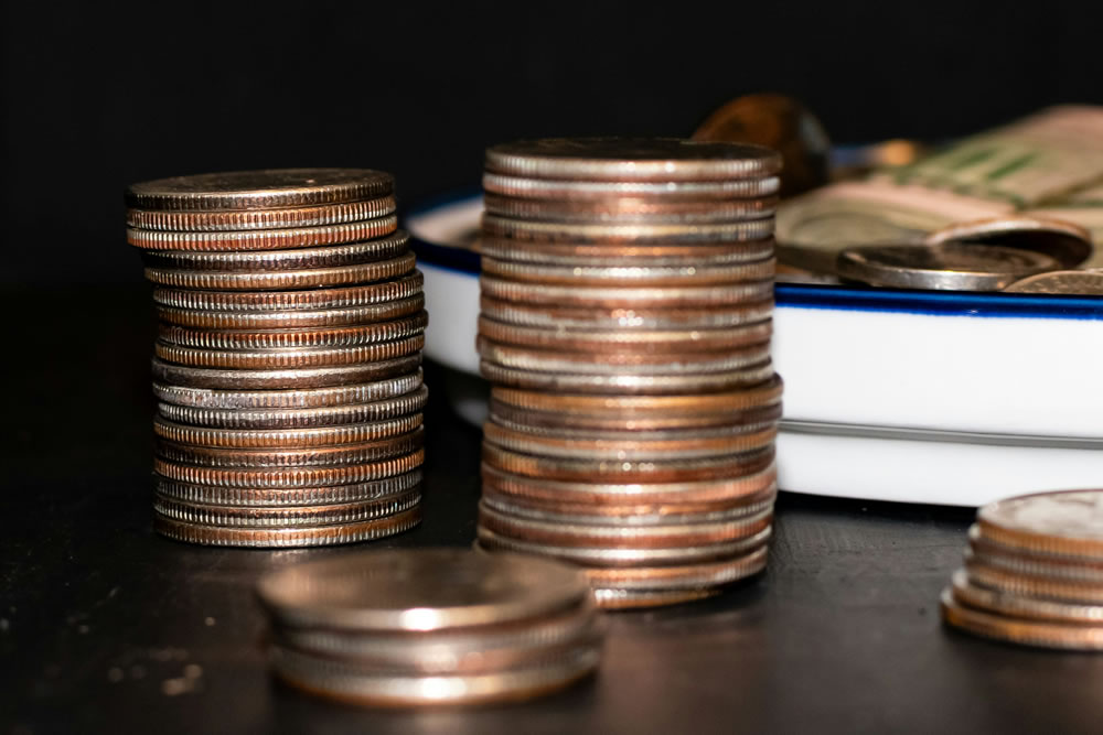 The Power of Compound Interest: How It Can Help You Save